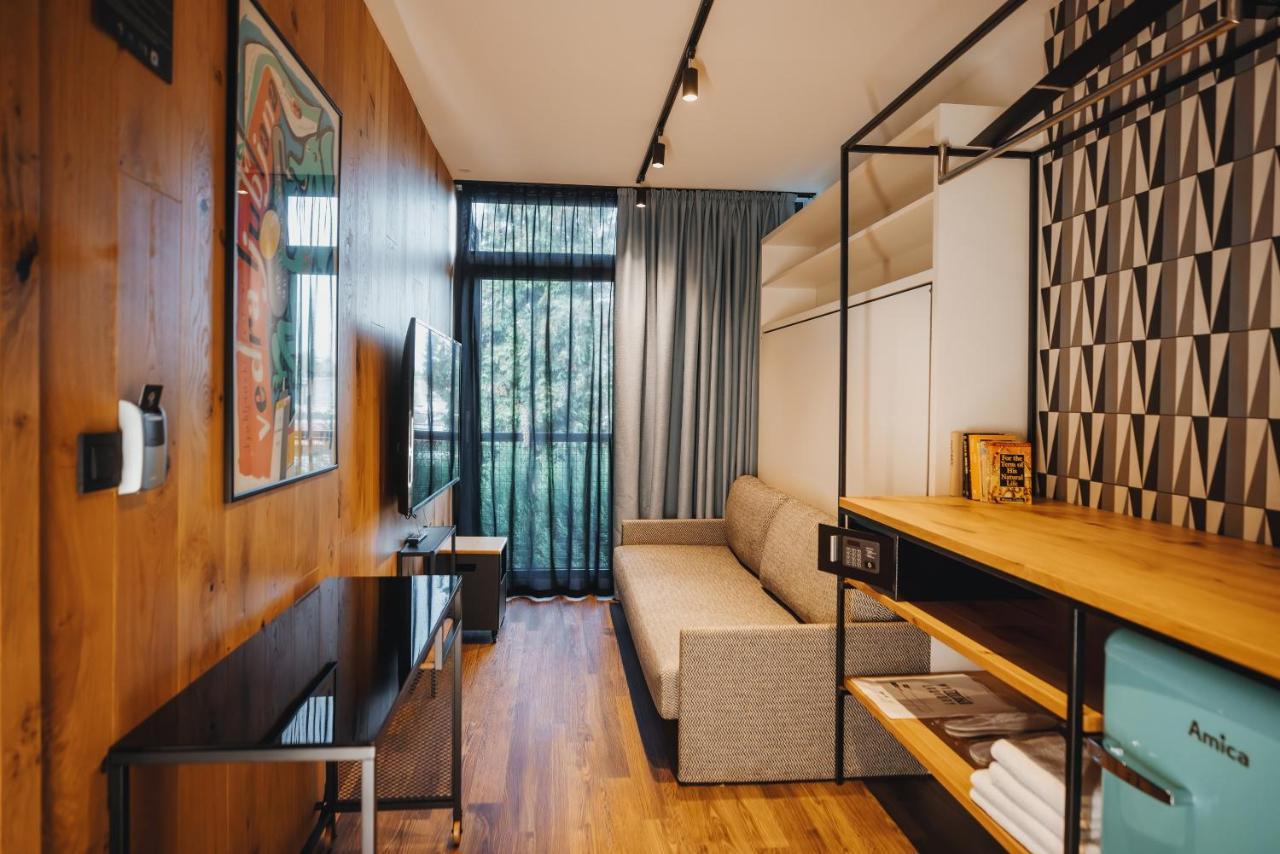City Glamping By One66 Hotel Любляна Екстериор снимка