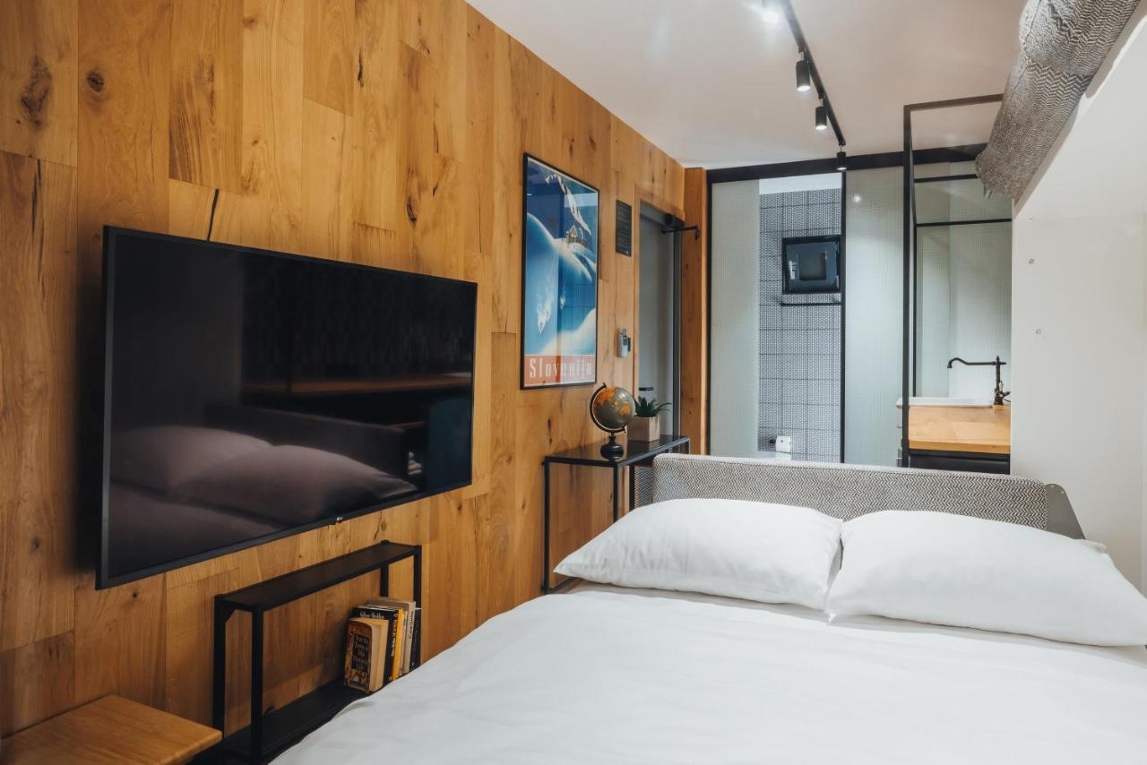 City Glamping By One66 Hotel Любляна Екстериор снимка