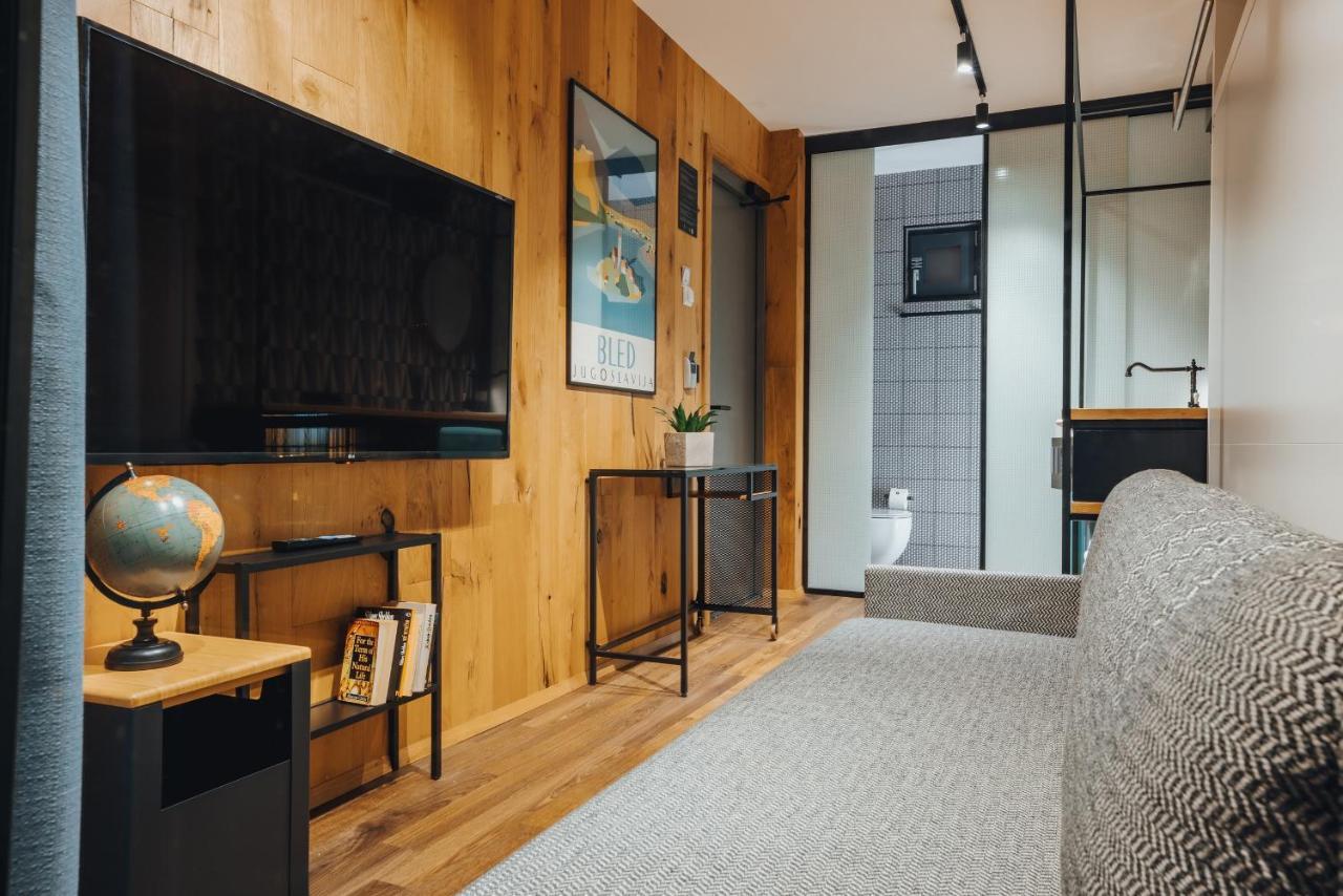 City Glamping By One66 Hotel Любляна Екстериор снимка