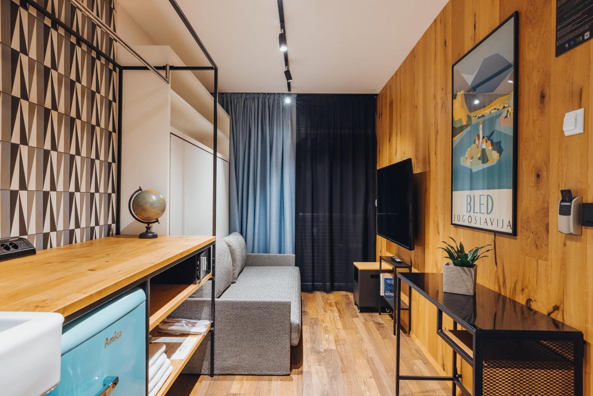 City Glamping By One66 Hotel Любляна Екстериор снимка